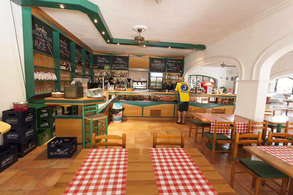 ホテル Bahia Park Cala En Porter  エクステリア 写真