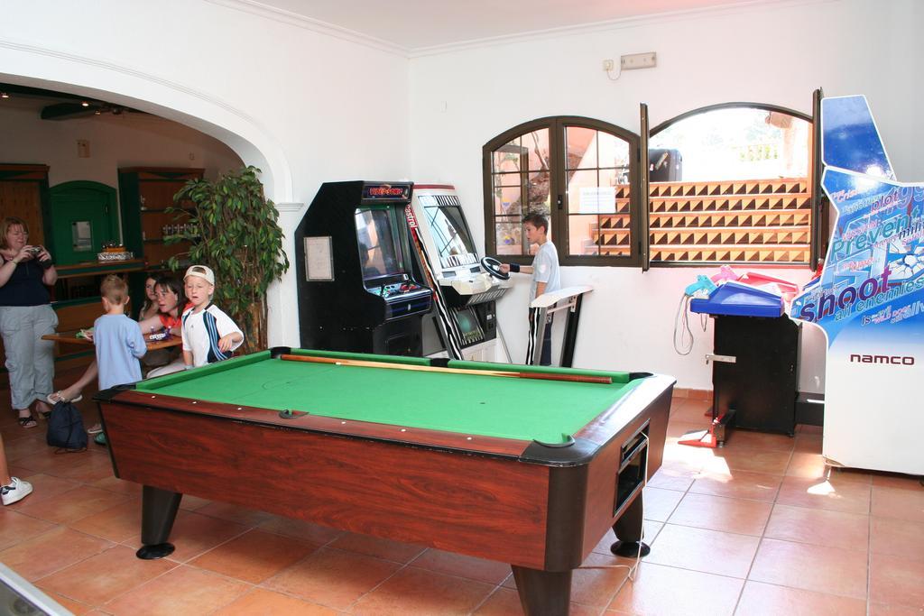 ホテル Bahia Park Cala En Porter  エクステリア 写真